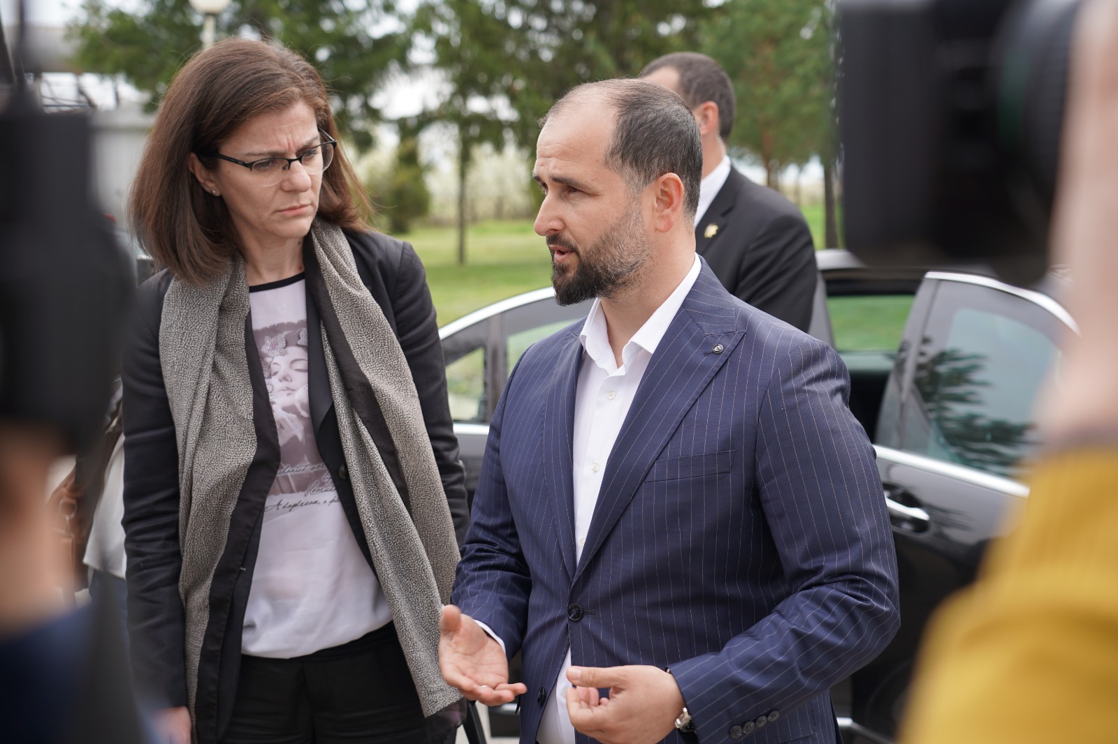 Бугарска делегација предводена од премиерот Петков во работна посета на изградбата на енергетската врска од Коридорот 8, 400 kV далекувод Битола –Елбасан  