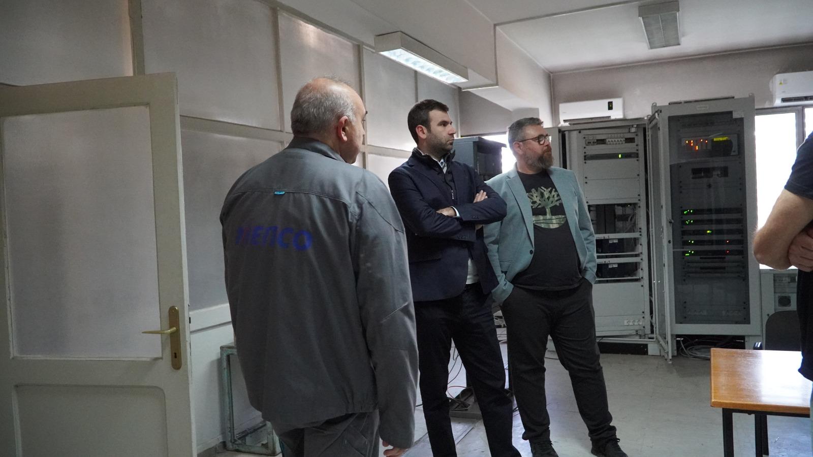Менаџерскиот тим на АД МЕПСО на терен во трансформаторските станици кои наскоро ќе се реконструираат и модернизираат за намалување на трошоците и енергетска ефикасност