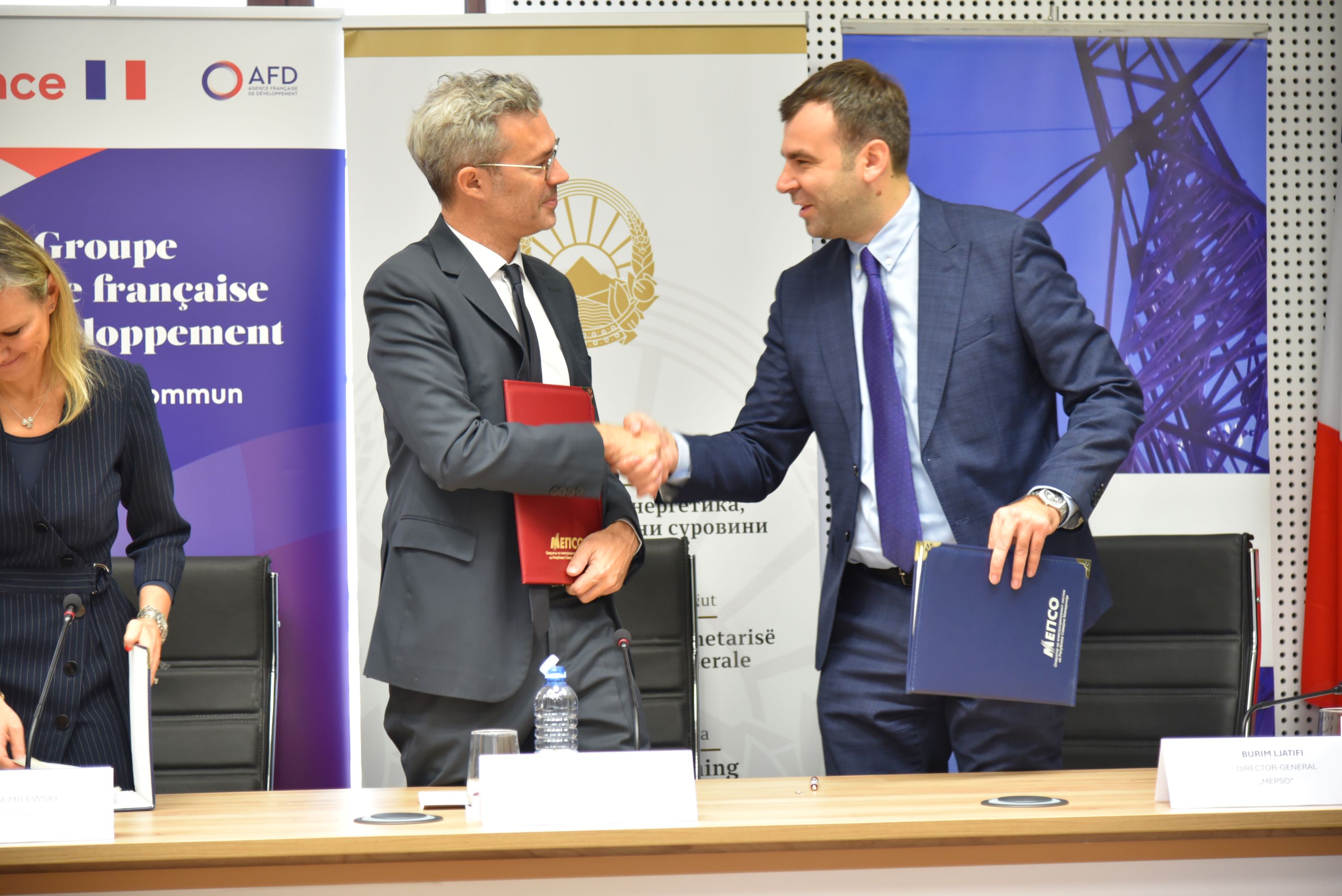 Потпишан договор за грант за модерна и дигитална преносна мрежа во С.Македонија