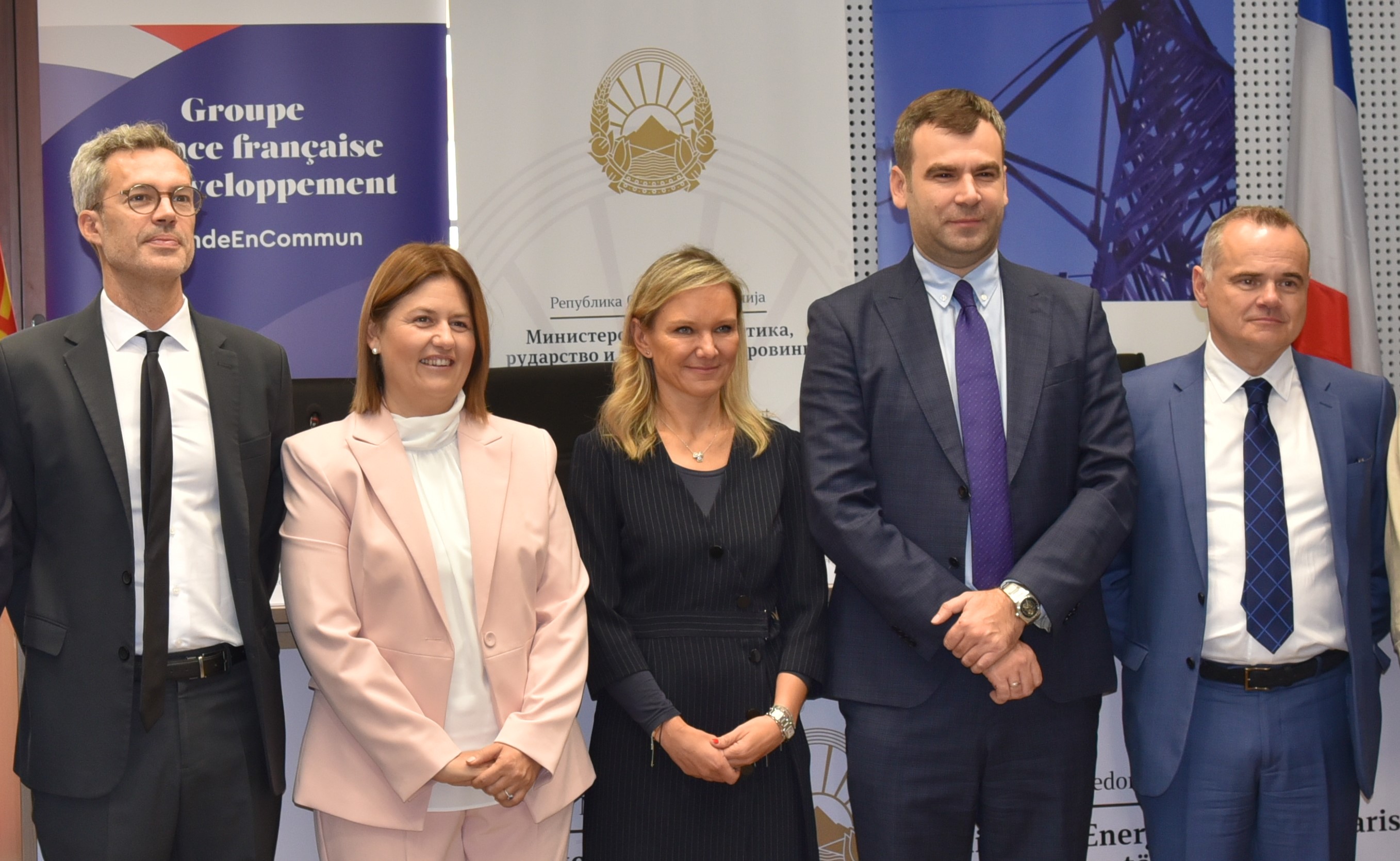 Потпишан договор за грант за модерна и дигитална преносна мрежа во С.Македонија